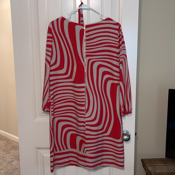 Tahari Dress. EUC. - Picture 2 of 2